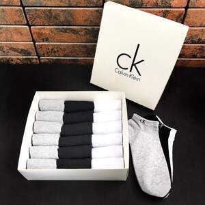 Набір Шкарпеток 18 пар Calvin Klein (білі, сірі, чорні)